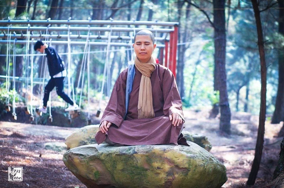 Chánh niệm - ảnh của Ngài Moon