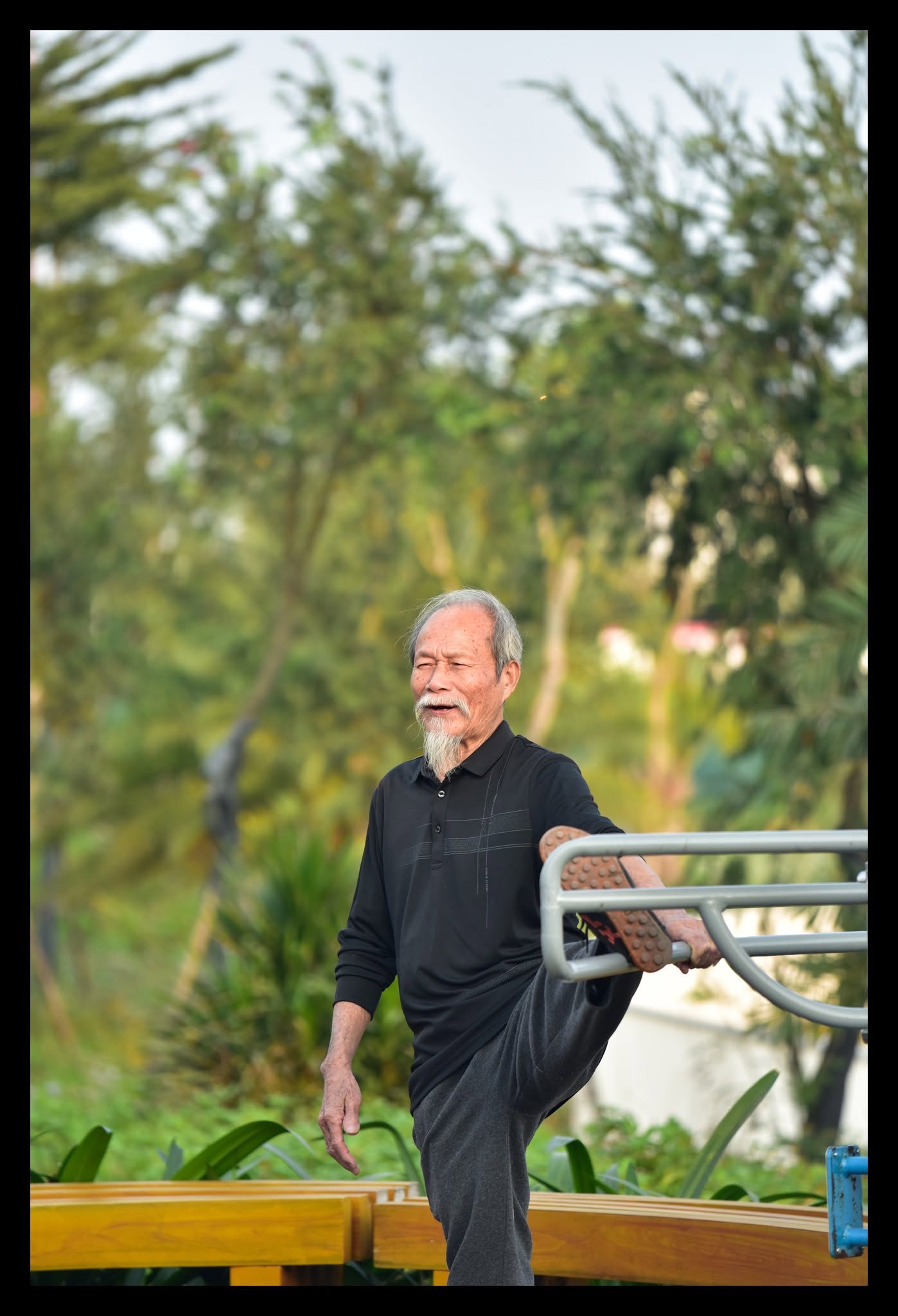 NM-NA-003 - ảnh con người của Ngài Moon